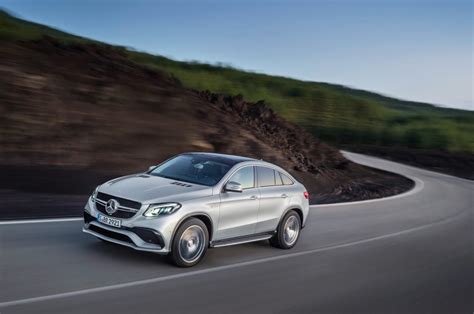 New Mercedes Amg Gle 63 S Coupe Gets 577hp Bi Turbo V8 Carscoops