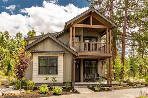 Craftsman Style House Plan 2 Beds 25 Baths 1200 Sqft Plan 895 118