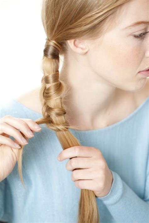 A queue or cue is a hairstyle worn by the jurchen and manchu people of manchuria, and later required to be worn by male subjects of qing dynasty china. How to do a Chinese Staircase Ponytail Braid | Braided ...
