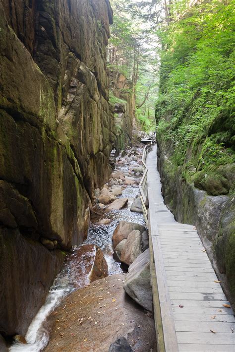 Your Guide To The Beautiful Franconia Notch State Park In New Hampshire