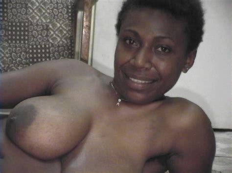 Papua New Guinea Naked Breasts DATAWAV