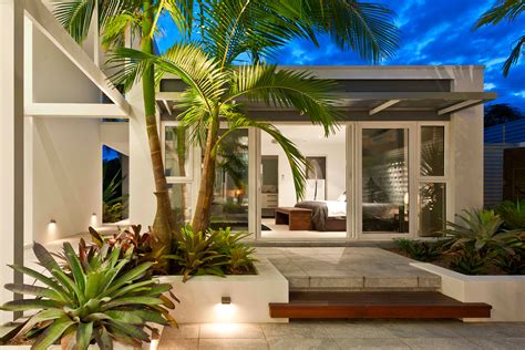 Coastal Oasis by Urban Exotic | Architecture & Design