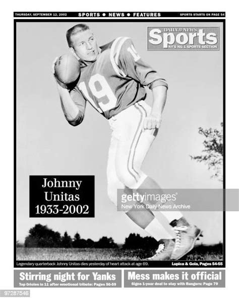 Johnny Unitas Photos And Premium High Res Pictures Getty Images