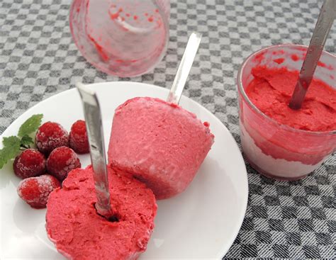 Himbeer- Eis selber machen ohne Eismaschine ohne Ei Rezept