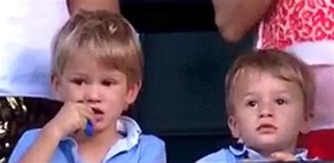 On july 23, 2009, the federers expanded their family when mirka as fans may or may not know, twins run the federer family—even roger's sister, diana has a set of her. Federer boys March 2017 | Roger federer family, Roger ...