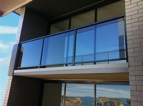 Pin By Mei Lim On Deck Balcony Railing Design Glass Balcony Railing Balcony Glass Design