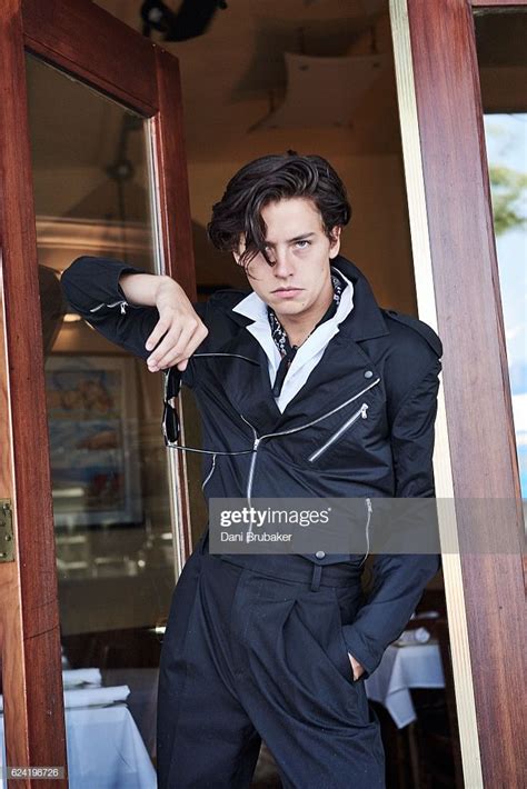Cole Sprouse Photoshoot Gallery Sprousefreaks Em 2020 Cole Sprouse