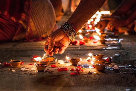 What is Diwali: 10 Things to Know About Diwali - Urbansurf Blog