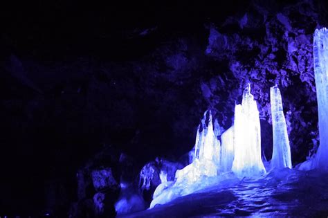 Narusawa Ice Cave 鳴沢氷穴 Yusuke Kawasaki Flickr