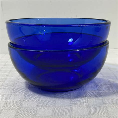Set Of 2 Vintage Mexico Cobalt Blue Glass Deep Cereal Bowls 2 3 4” H X 6” Blue Glass Bowl