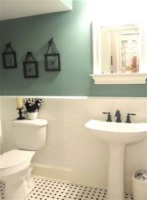 How can i decorate a small bathroom? 43 Cute Half Bathroom Ideas That Will Impress You | Half ...