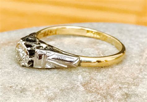 Salestunning Antique 18ct Gold And Platinum Diamond Engagement Ring