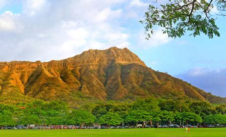 Oahu's Most Scenic Luau  Hawaii Luaus™