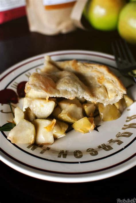 Apple Pie 0047 Apple Recipes Fall Recipes Cheddar Apple Pie Lemon Biscuits King Arthur Flour