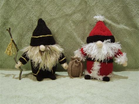 • supports beading, crochet, cross stitch, and knitting. Wizard and Santa Gnomes Knitting pattern by Phoenixknits ...