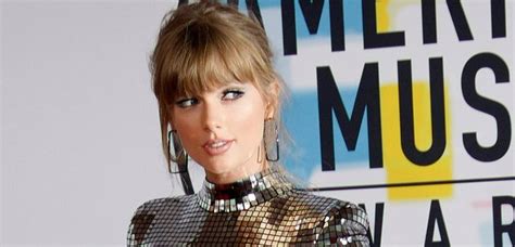 This New Taylor Swift Song Is So Sexy That Her Mum Dad Had To Leave The Room When Capital