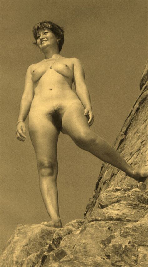 50 S MILF Is Naked On The Rocks