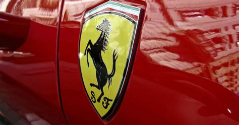 You can to use those 8 images of quotes as a desktop wallpapers. 9 Enzo Ferrari Quotes that Explain the Cars' History - Catawiki