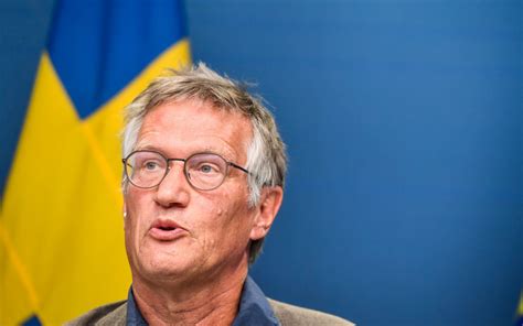 Anders tegnell coronaviruset sprids inte i andra länder säger statsepidemiolog anders tegnell. Sweden's Anders Tegnell: We did not pursue "herd immunity ...