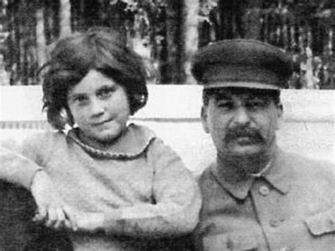Stalins Daughter The Extraordinary And Tumultuous Life Of Svetlana