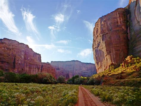 Running with the Spirits of the Navajo - Canyon de Chelly Ultra - Chris Tarzan Clemens