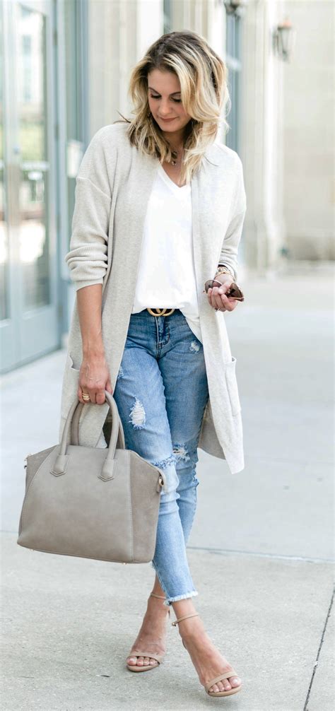 Https://wstravely.com/outfit/cardigan And Jeans Outfit