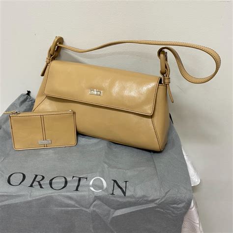 Oroton Womens Leather Handbag With Matching Coin Purse Tan S