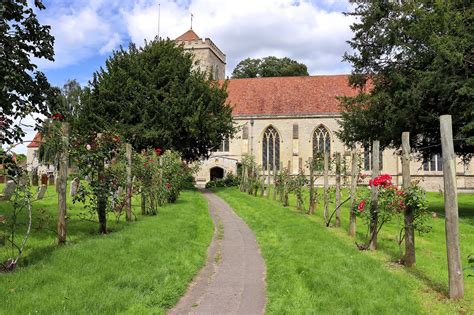 10 Most Picturesque Villages In Oxfordshire Head Out Of London On A
