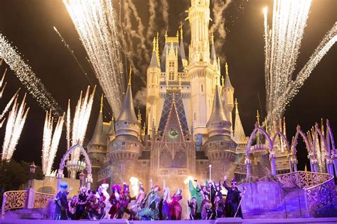 Welcome to walt disney world. Getting Drunk at Disney World's Magic Kingdom Is About to Get Way Easier - Eater