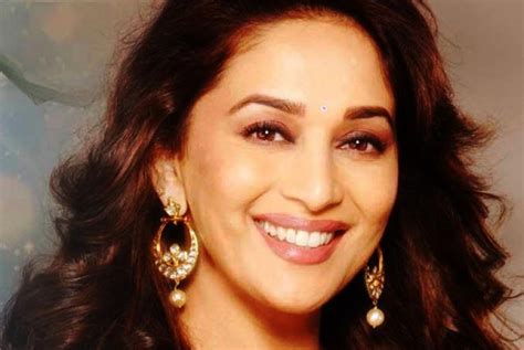 Madhuri Dixit Jadi 101 Artis Terbaik Sepanjang Masa Republika Online