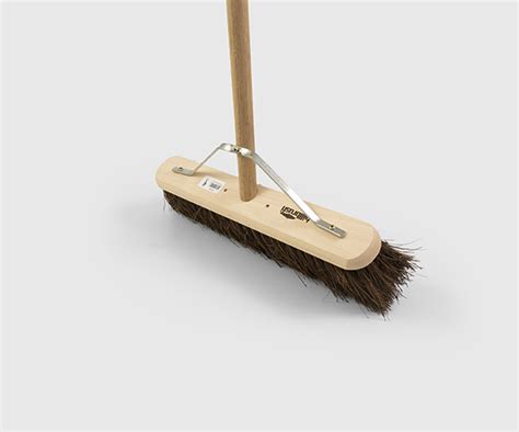H33mfhs Industrial Medium 457mm Platform Broom Fitted With Handle