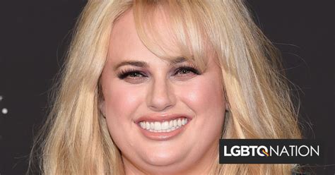 rebel wilson s first onscreen kiss with a woman inspired her to try it in real life flipboard