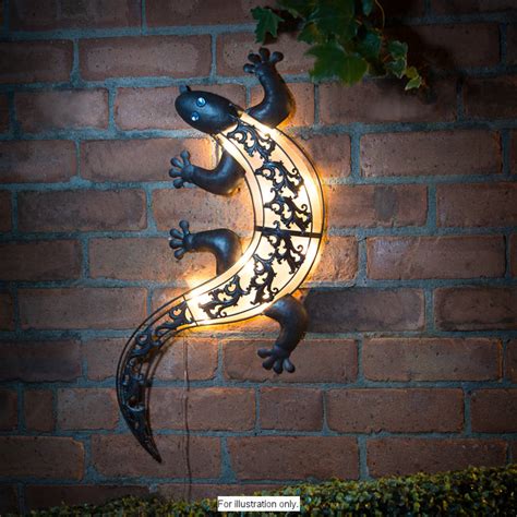 Garden Solar Light Gecko Wall Art Garden Light New Ebay