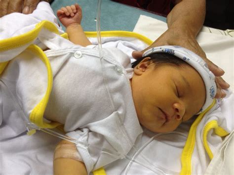 Sakit kuning pada umumnya akan membaik dengan sendirinya dan sembuh dalam beberapa hari. KETAHUI PUNCA PENYAKIT KUNING PADA BAYI - Poliklinik Az ...