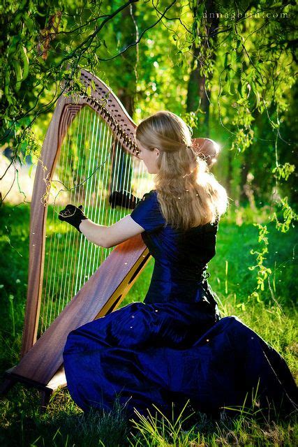 Fantasy Harpist Harpe Portraits De Personnages Photo Profil