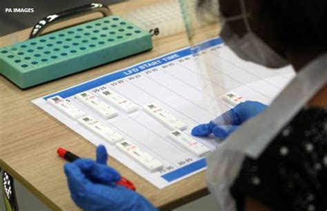 People operating the tests are less experienced and the test results are assessed by eye. Covid-19: government must urgently rethink lateral flow ...