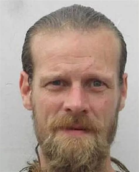 missing sex offender from lancashire thought to have travelled to glasgow daily record