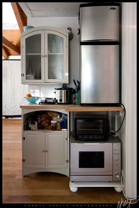 You might be able to do small things yourself to cut down on your spending. DIY Tiny Kitchen in a Studio - Tiny House Pins
