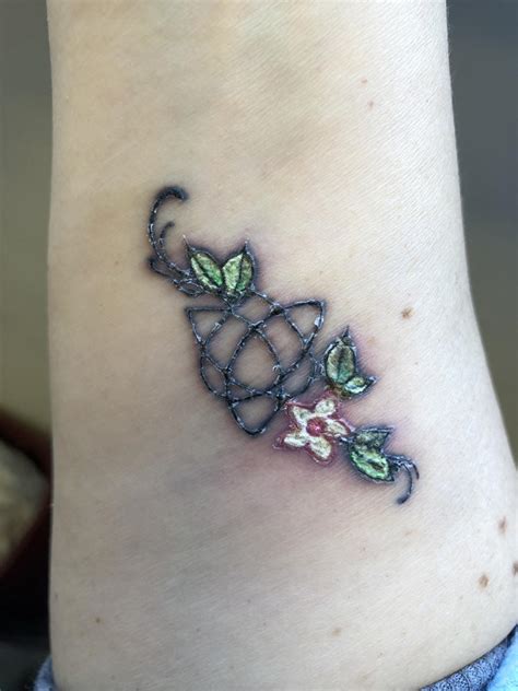 Scabbing Red Ink Tattoo Healing Process - Viraltattoo