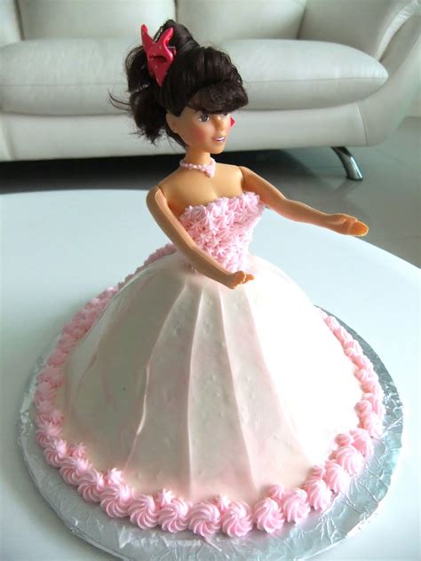 Princess doll cake singapore delight your dearest princess with a princess doll cake for her birthday event. Prayers, Hugs & Diapers: Princess Doll Cake