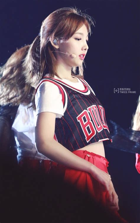 See more ideas about nayeon, nayeon twice, im nayeon. Kumpulan Foto Im Nayeon TWICE Part 2