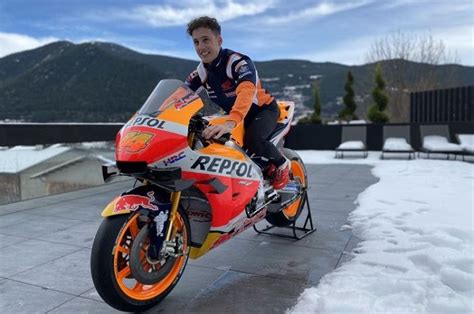 Motogp 2021 akan dibuka dengan dua balapan di motogp qatar di sirkuit losail pada 28 maret dan 4 april 2021. Jadwal MotoGP 2021 Kembali Diupdate, Ini Harapan Kolega ...