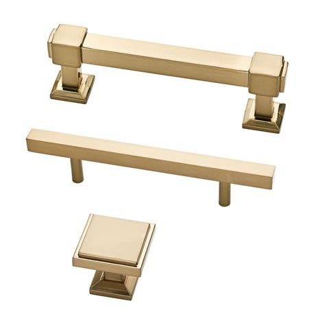 Check spelling or type a new query. Pin on Kitchens