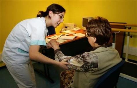 Alzheimer Un Premier Village Spécialisé Ouvrira Ses Portes En 2018 Dans Les Landes