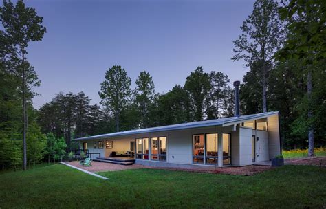 Dogtrot House in Stony Point | Architect Magazine | Hays+Ewing Design