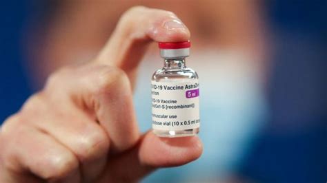 Vaccin Astrazeneca Pourquoi Les Avantages Surpassent Les Risques