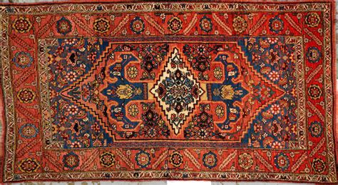 bonhams a bidjar rug northwest persia size approximately 3ft 10in x 6ft 10in