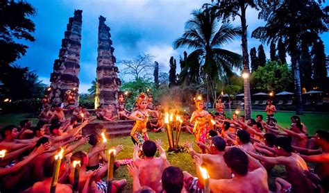 Uluwatu Bali Il Tempio Pi Suggestivo Last Paradise