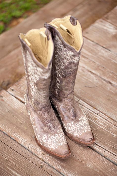 Bridal Cowboy Boots For Austin Texas Wedding
