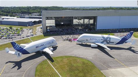 Este Es El Airbus Beluga Xl El Gigante De Los Aviones Video Cnn